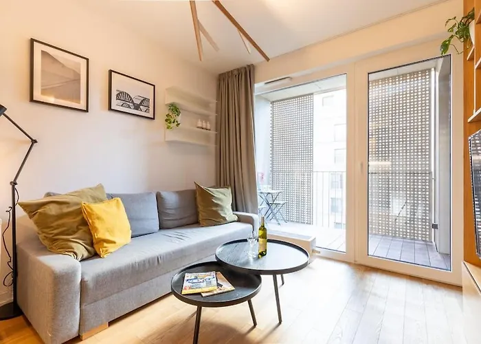 Slovakia Skyline Retreat At Racianska Apartmán Bratislava